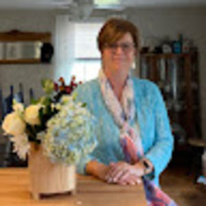 Meet your Posher, Linda